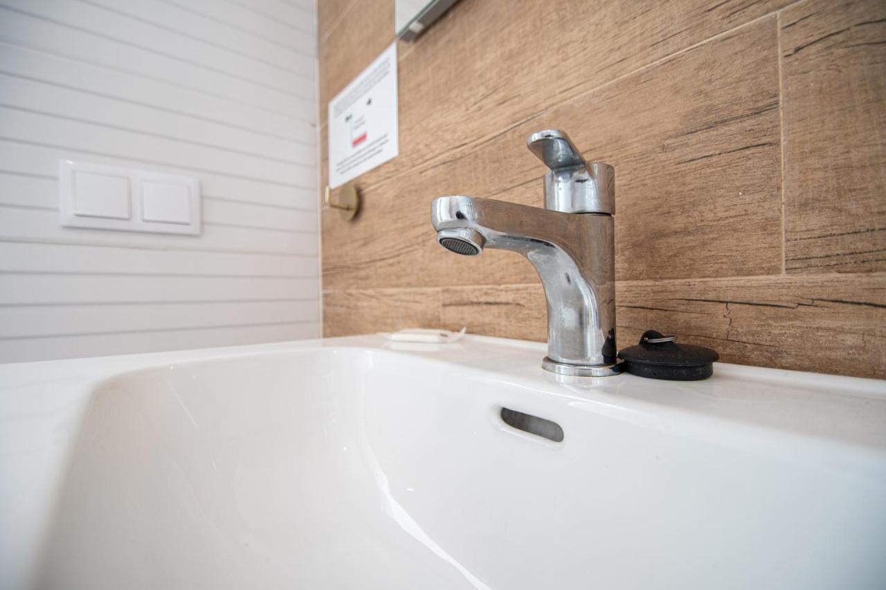 Apartamento Los Claveles - La Caleta Daire Cádiz Dış mekan fotoğraf